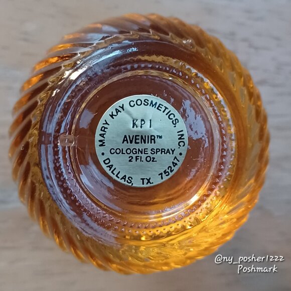 *𝓥𝓲𝓷𝓽𝓪𝓰𝓮 Mary Kay 𝓐𝓿𝓮𝓷𝓲𝓻 Cologne Spray 2 fl oz. - Picture 6 of 8